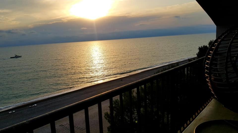 Iveri Beach Kobuleti Kültér fotó